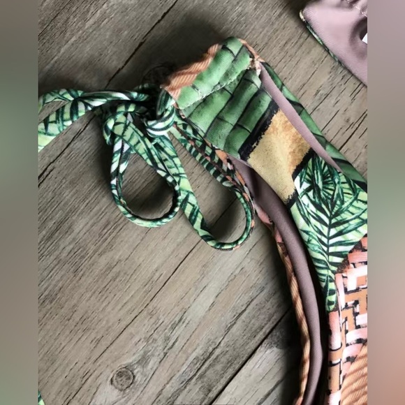 Jungle 2 piece bikini set! - Picture 4 of 4